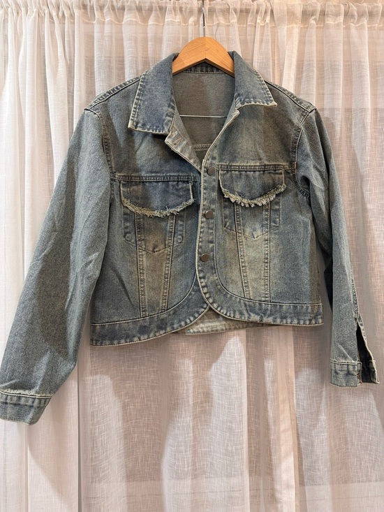Jackets & Blazers - Vintage Wash Cropped Denim Jacket with Distressed Details , size M or L